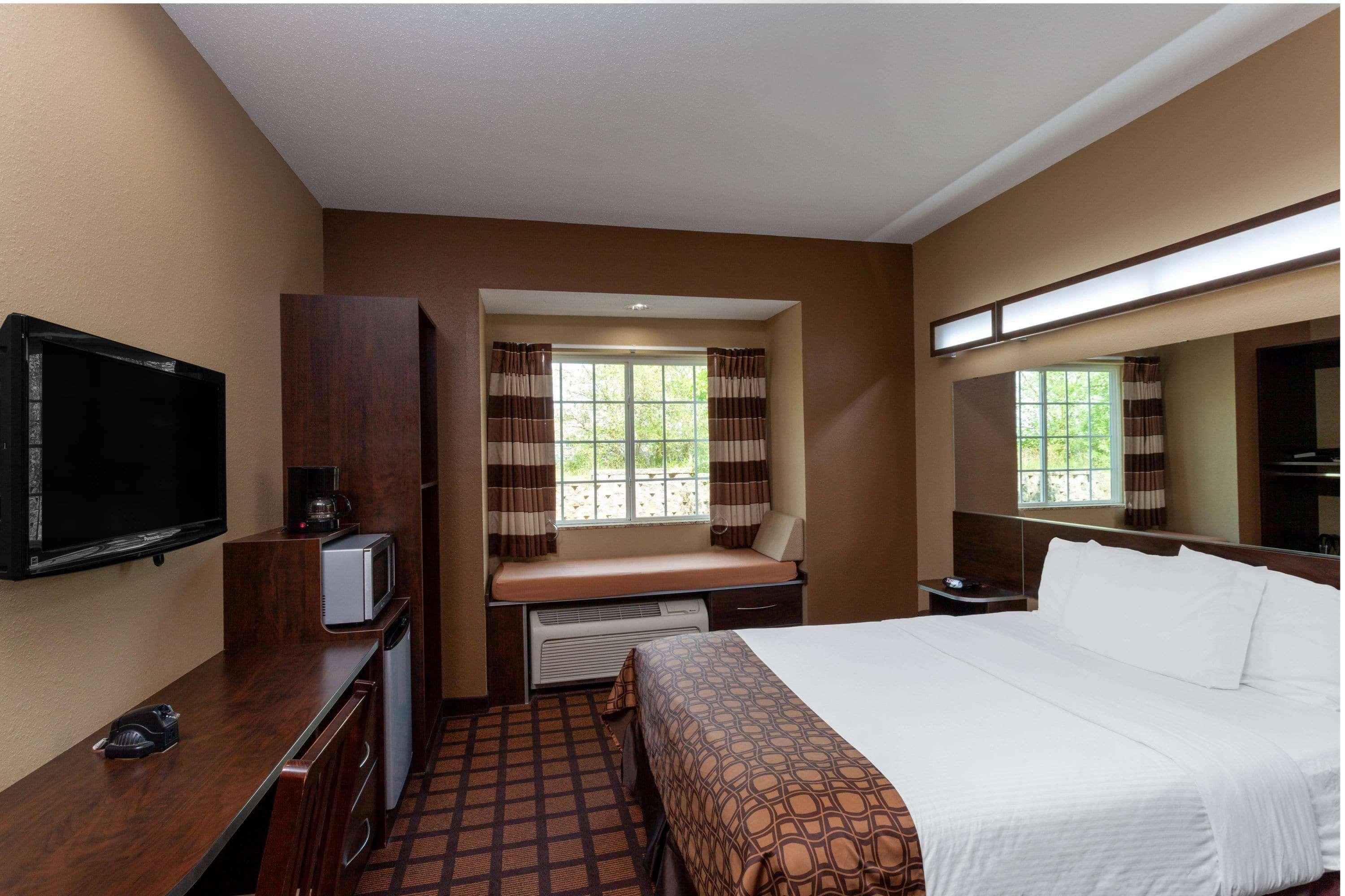 Microtel Inn & Suites By Wyndham Columbia Buitenkant foto
